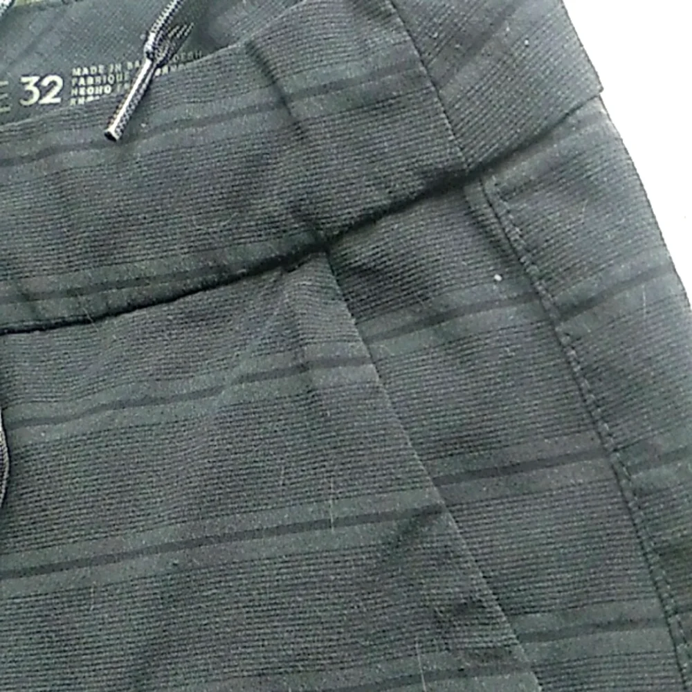 Hang Ten | Men’s Drawstring Board Shorts w/Front And Back Pockets, Size 32